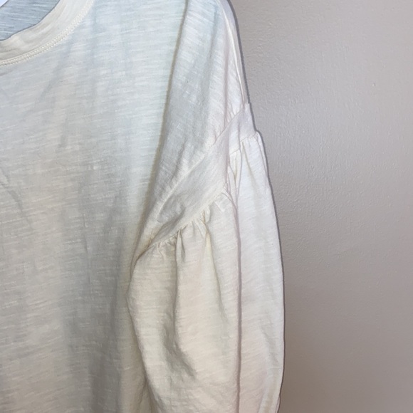 Time and Tru cream knit top - Picture 3 of 7